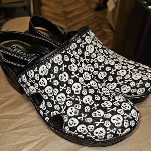 BOC Born Concept Scull & Crossbones slingback clogs, adjustable strap